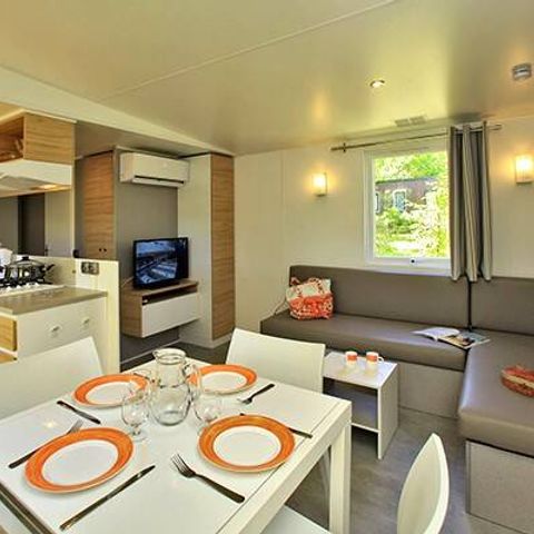 Mobile home 6 persons - Premium Exclusive | 3 Bedrooms | 6 Pers | Single terrace | Jacuzzi | 2 bathrooms | Air conditioning | TV