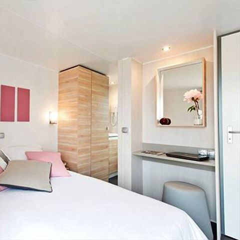 Mobile home 4 persons - Mobil-home | Ultimate | 2 Bedrooms | 4 Pers | Terrace Lounge | Jacuzzi | 2 bathrooms | Air conditioning | TV