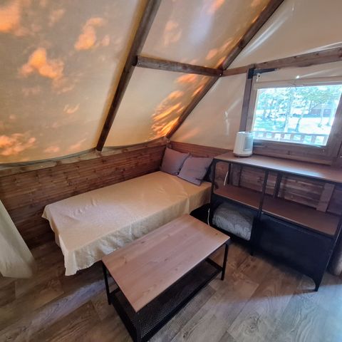 CANVAS AND WOOD TENT 5 people - AMAZONE tent without sanitary facilities PRICE FOR 2 PEOPLE