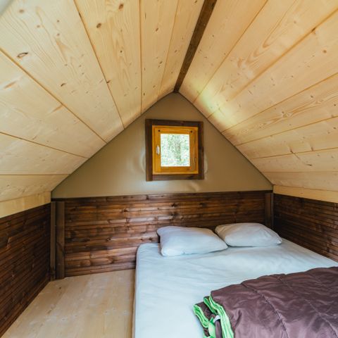 CANVAS AND WOOD TENT 6 people