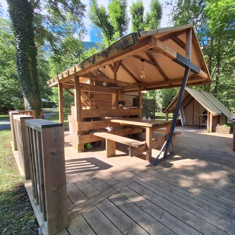 CANVAS AND WOOD TENT 4 people - Poly'tente 4 pers