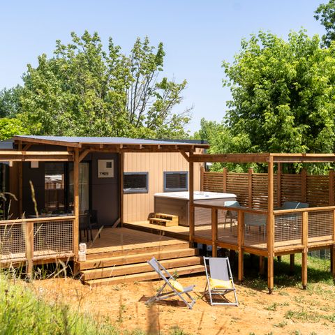 MOBILE HOME 6 people - EXCLUSIVE 3 bedroom Jacuzzi with master suite