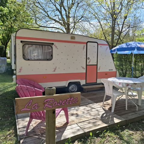 Caravan 2 persons - "Rosetta" or "Violetta" – No toilet facilities