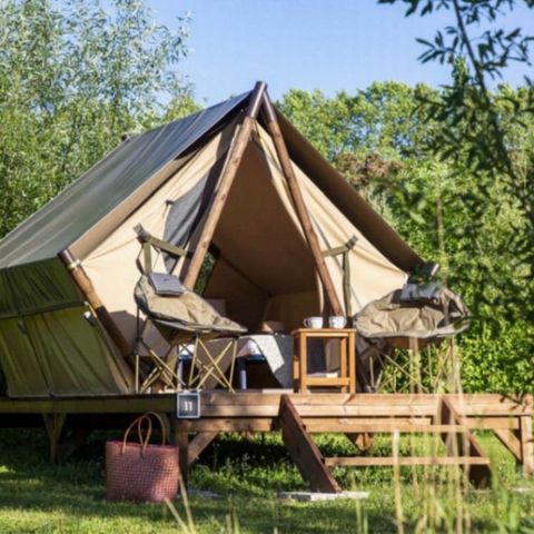 CANVAS AND WOOD TENT 2 people - MOOREA 2 PERSON TENT
