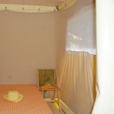 Glamping tent 6 persons - Fitted TENT 20m² 2 bedrooms (without sanitary facilities) 5 people
