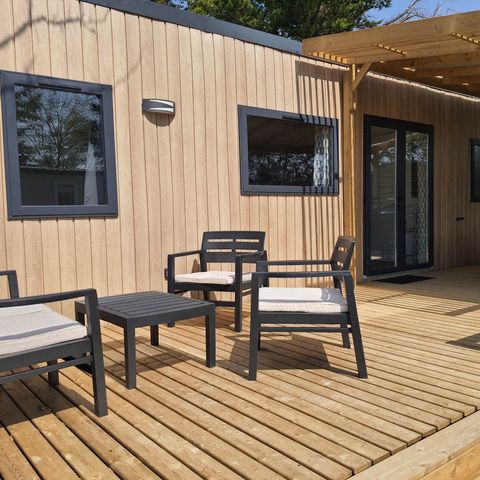 Mobile home 6 persons - COTTAGE Premium 35m² 3 bedrooms + TV + Dishwasher + air conditioning + XL semi-covered terrace 1/6 pers