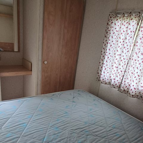 MOBILE HOME 4 people - 2 bedrooms - No bathroom or WC