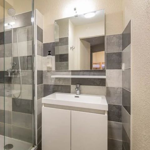 APARTMENT 8 people - 4 rooms 8 people