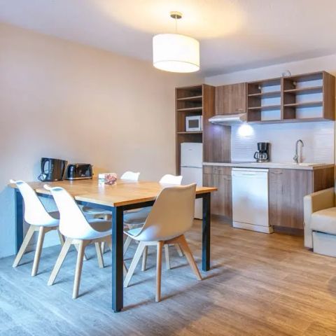 APARTMENT 8 people - 4 rooms 8 people