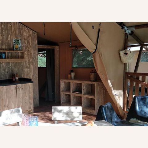 Canvas and wooden tent 4 persons - LUXURY RIVERFRONT LODGE