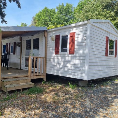 MOBILE HOME 8 people - Standard 24-34m² - 3 bedrooms - covered terrace + TV* (in French)