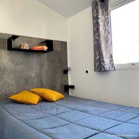 Mobile home 4 persons - MELIFERA