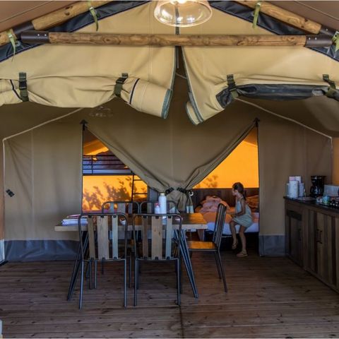 CANVAS AND WOOD TENT 5 people - Lodge Kenya 5 pers - 2 bedrooms