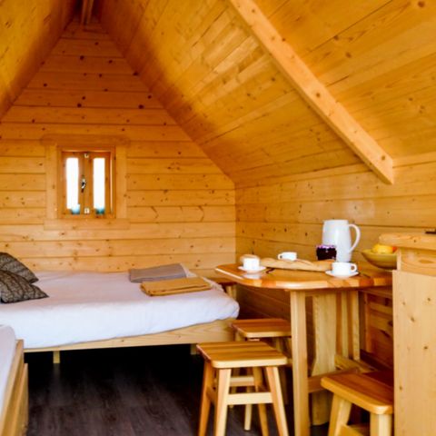 UNUSUAL ACCOMMODATION 4 people - Cabane 4 pers