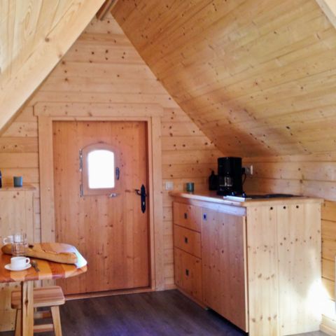 UNUSUAL ACCOMMODATION 2 people - CABANE 2 pers - PRM access