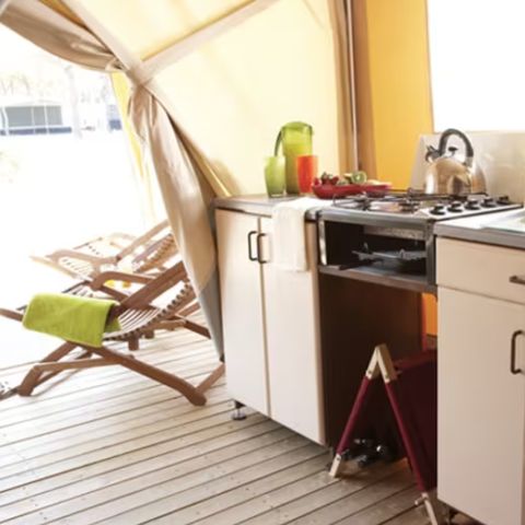 TENT 6 people - Safari Tent | 2 Bedrooms | 5/6 People | Single Terrace | No bathroom
