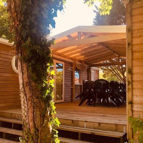 MOBILE HOME 16 people - Tribe 60m² (6 bedrooms) + large shared semi-covered terrace