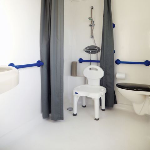 MOBILE HOME 4 people - 30m² mobile home (2 bedrooms) + large 15m2 semi-covered terrace - PRM access