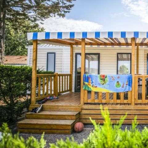 MOBILE HOME 6 people - 3 Rooms 4/6 People + TV