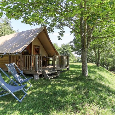CANVAS AND WOOD TENT 4 people - Standard ecolodge tent 20m² - 2 bedrooms - covered terrace