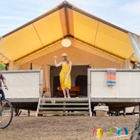 CANVAS AND WOOD TENT 4 people - Lodge 4p 2ch ***
