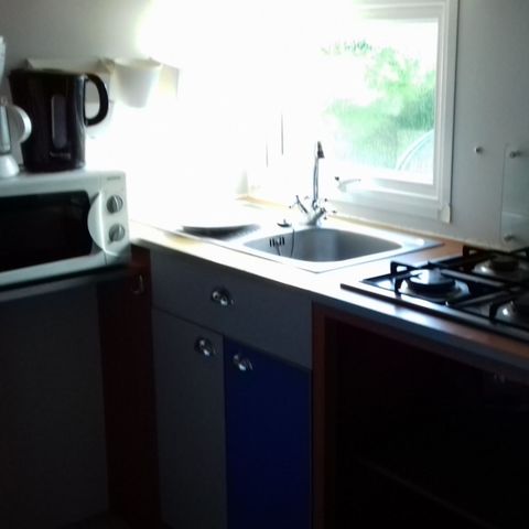 MOBILE HOME 4 people - ECONOMIC - 2 BEDROOMS - 2/4 PERSONS