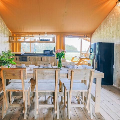 CANVAS AND WOOD TENT 8 people - SAFARI LODGE 7/8 persons