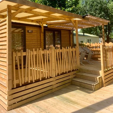 MOBILE HOME 4 people - Premium 2-bedroom mobile home with Jacuzzi