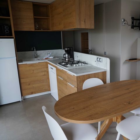 MOBILE HOME 6 people - Mobilhome 3 bedrooms 2 shower rooms - road side