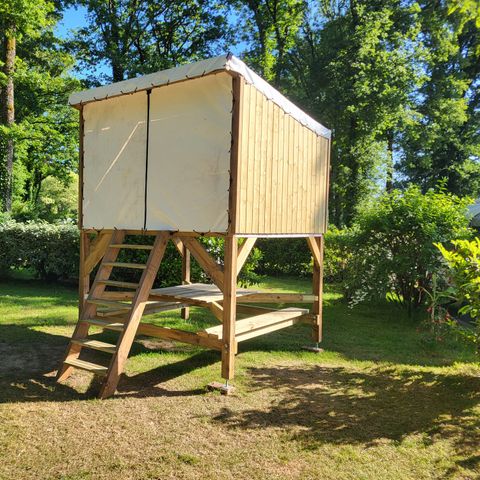 CANVAS AND WOOD TENT 2 people - Cabane Etoilée - 4.5 m² - Without sanitary facilities - Electricity not included