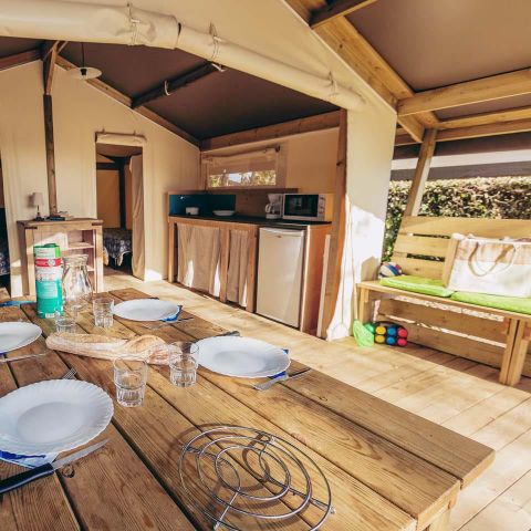 TENT 4 people - Free Flower Standard 30m² 2 bedrooms - no bathroom