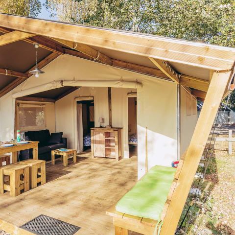 TENT 4 people - Free Flower Standard 30m² 2 bedrooms - no bathroom