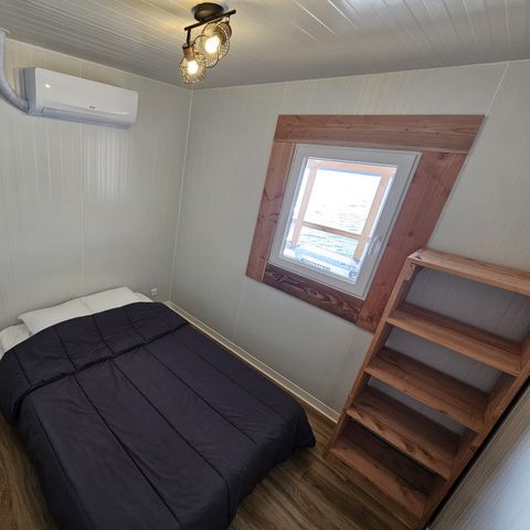 Chalet 5 persons - 2 Bedroom Floating Chalet