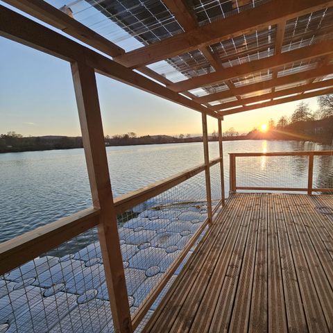 Chalet 5 persons - 2 Bedroom Floating Chalet