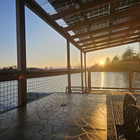 Chalet 5 persons - 2 Bedroom Floating Chalet