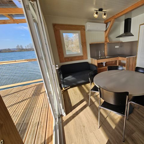 Chalet 5 persons - 2 Bedroom Floating Chalet