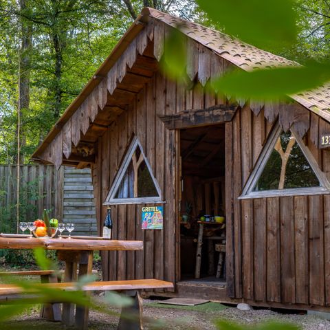 UNUSUAL ACCOMMODATION 4 people - Gretel Hut (shared sanitary facilities)