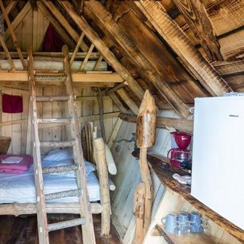 UNUSUAL ACCOMMODATION 3 people - Witch's hut (common sanitary facilities)