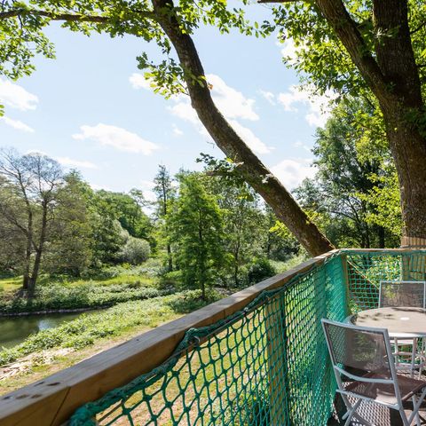 UNUSUAL ACCOMMODATION 4 people - Robin Hood Hanging Cabin 4 pers