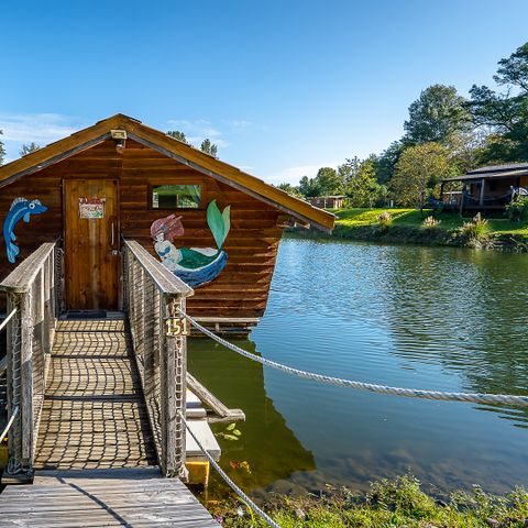 UNUSUAL ACCOMMODATION 4 people - Cabane Flottante Ariel 4 pers