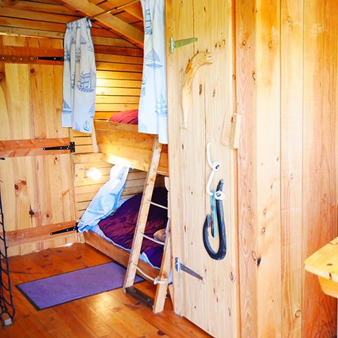 UNUSUAL ACCOMMODATION 4 people - Cabane Flottante Ariel 4 pers