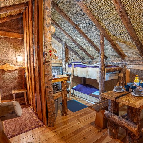 UNUSUAL ACCOMMODATION 6 people - Cabane Bûcheron 6 pers