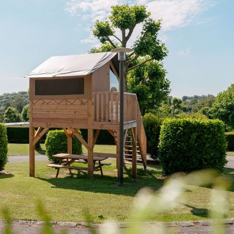 Accommodation 2 persons - Nature tent on stilts Standard 7.2 m² - without sanitary facilities