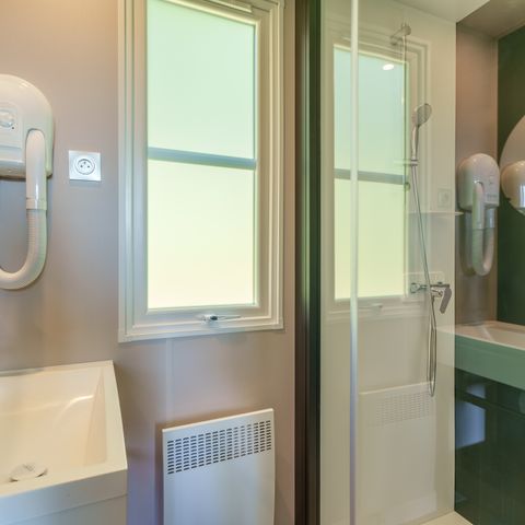 MOBILE HOME 6 people - NEW// Villa de la Rance Prestige 40m² - 3 bedrooms - 2 bathrooms - SPA - Covered terrace