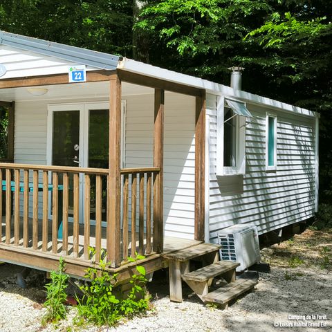 Mobile home 4 persons - Confort 32m² - 2 bedrooms + 12m² covered terrace + TV + Air conditioning