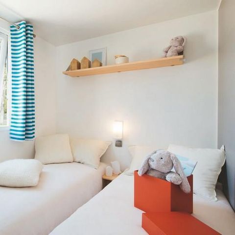 Mobile home 4 persons - BORA BORA 31m² - 2 bedrooms + Semi-covered terrace
