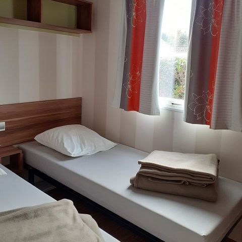 MOBILE HOME 4 people - OPHEA TC - 2 bedrooms + terrace