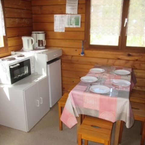 BUNGALOW 4 people - CABIN without sanitary facilities