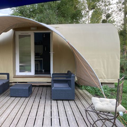TENT 2 people - 03-Cocosweet 20m2 (2ch - 2/4 pers.) + Beds made up + drinks kit - price for 2 people