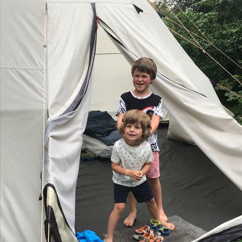TENT 2 people - 01-Tipi Davy Crockett 18m2 (1bed - 1/8pers.) + kit ready to camp - price for 2 people